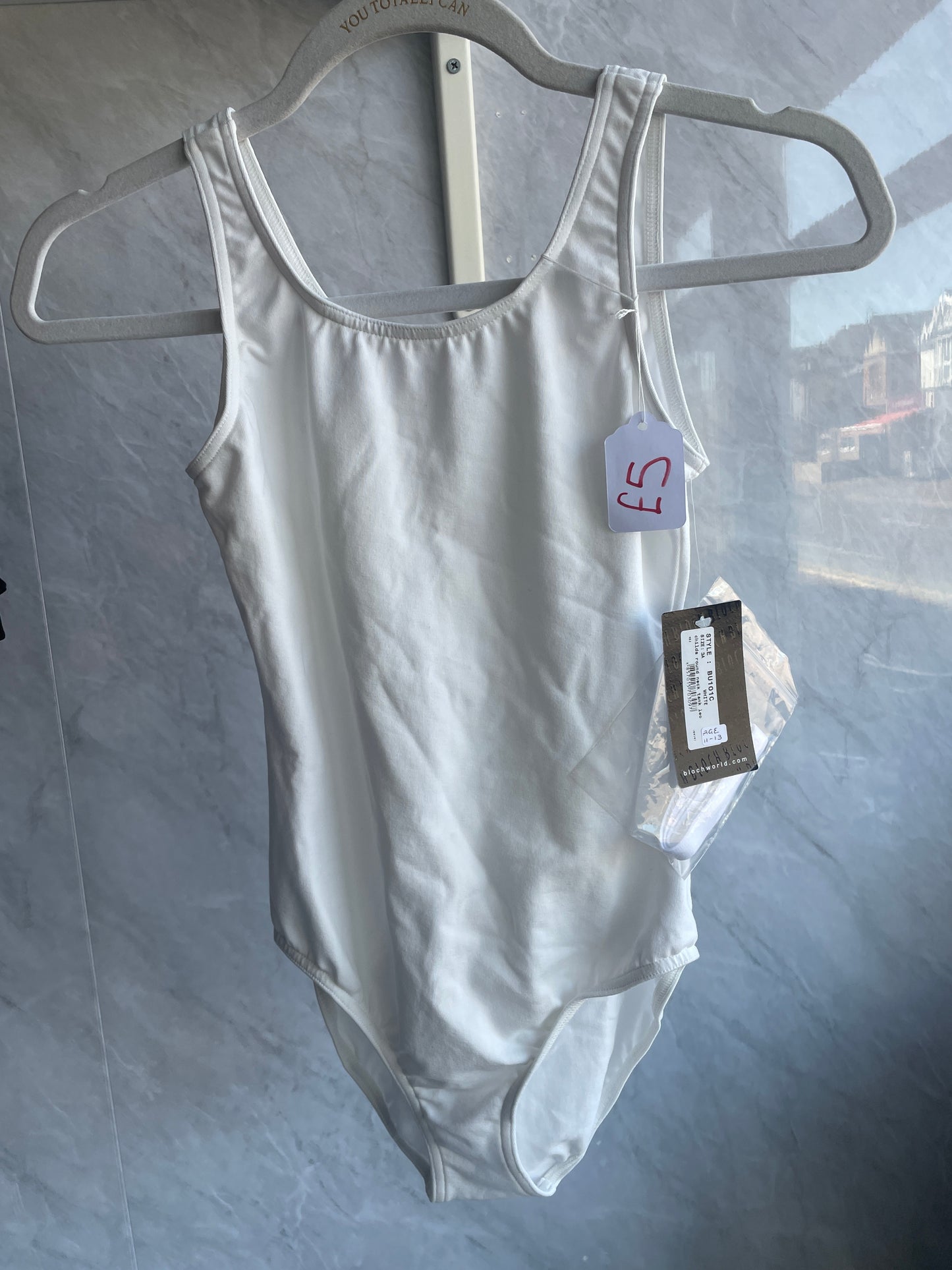 Round neck tank leotard white
