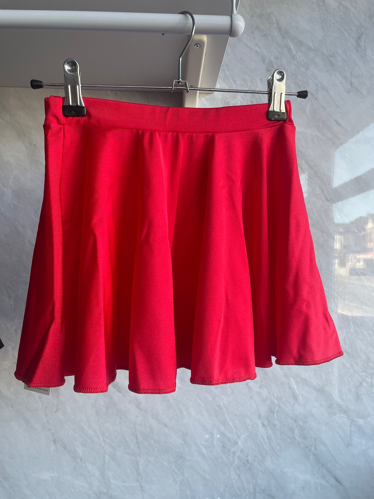 Elasticated lycra skirt red