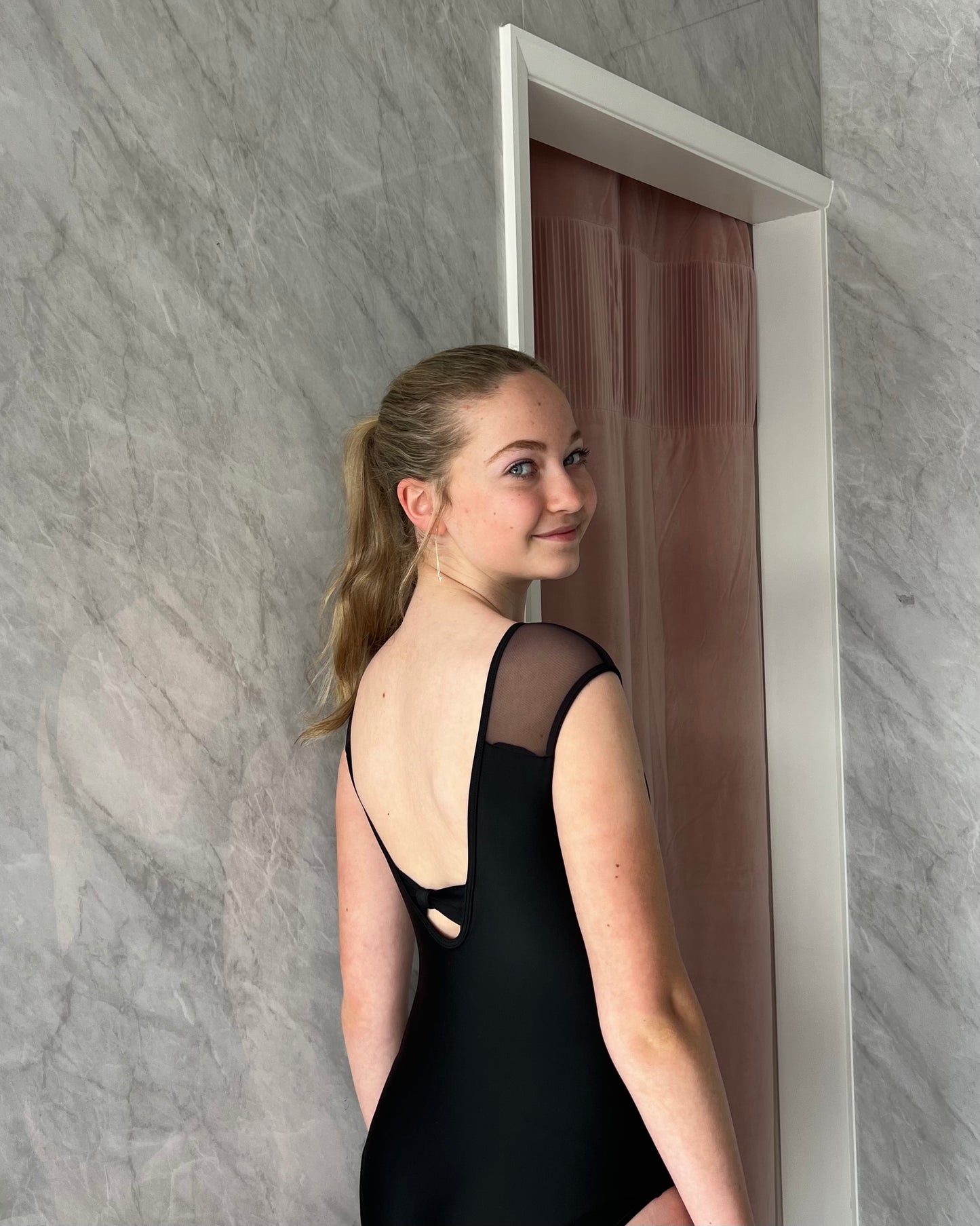 Capezio Tweens Valentina Leotard - Black